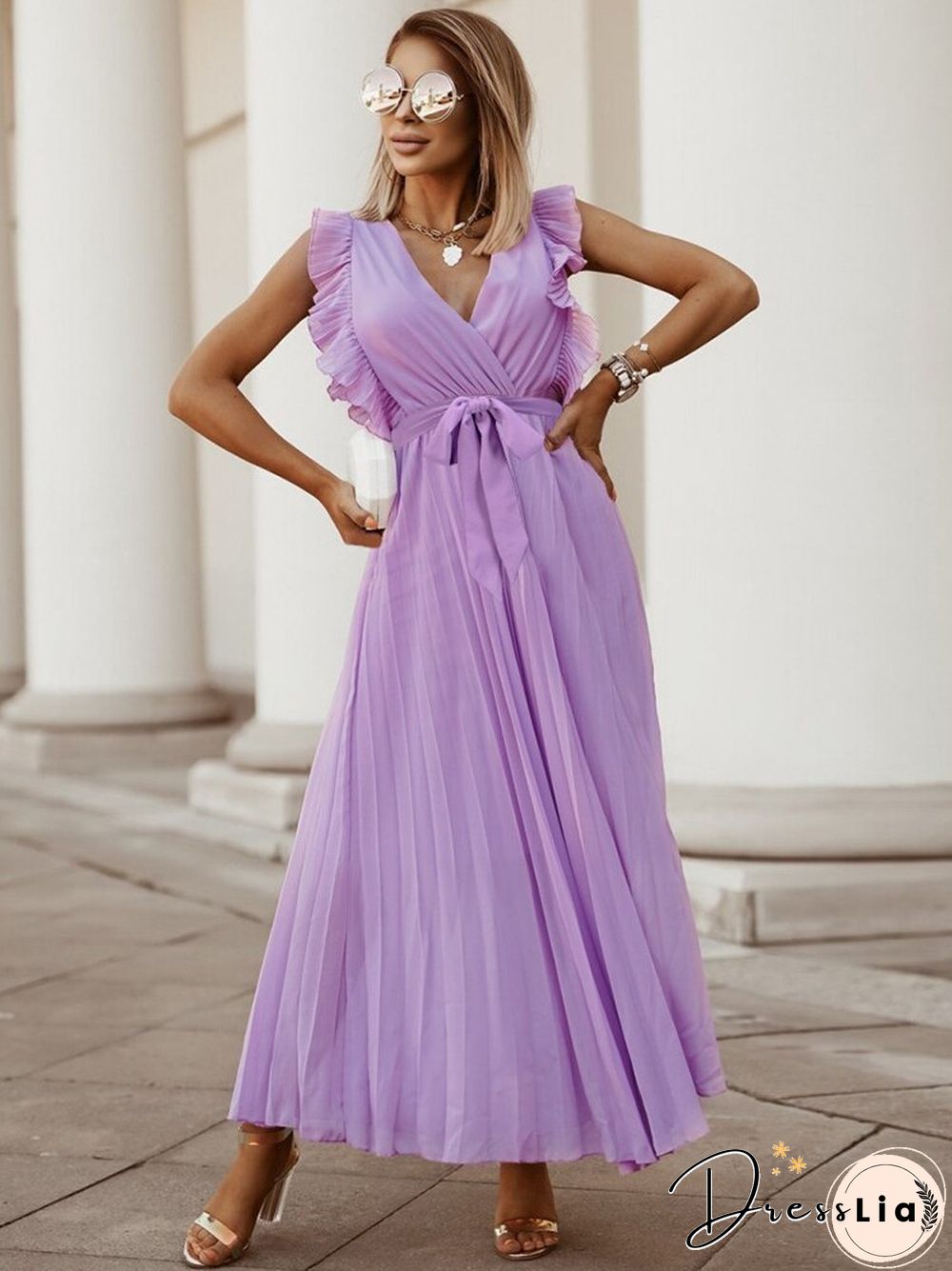 New Summer Solid Color Sleeveless Pleated Chiffon Dress Slim Temperament Dress Belt Tie Temperament Women's Dress White Dress