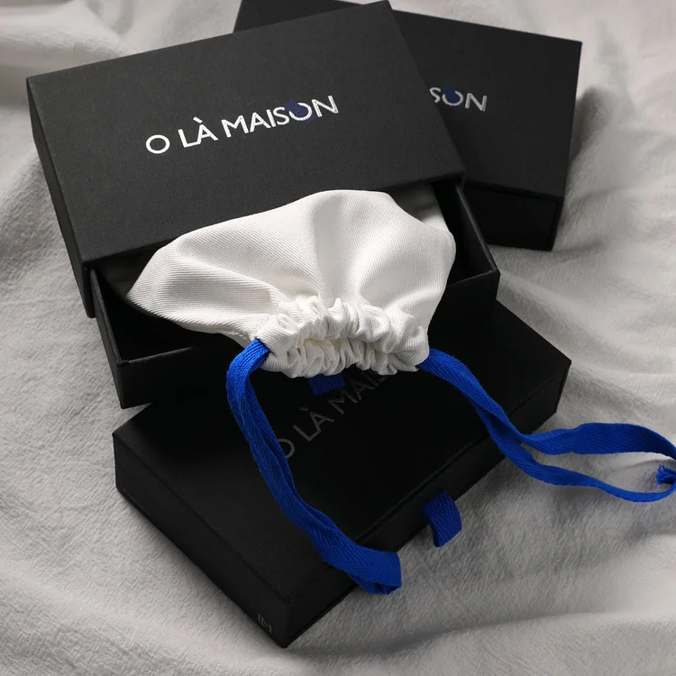 O LÀ MAISON Gift Box