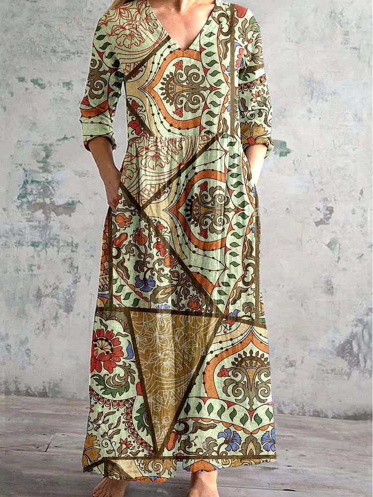 Women's V-Neck Vintage Geometric Floral Print Dress with Pockets