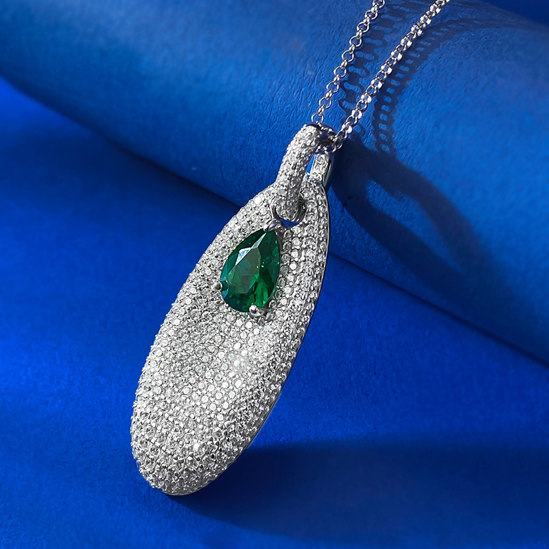 MIKAMU Deluxe Nano Green 6*9mm Pear-shaped Pendant Encrusted with Diamonds