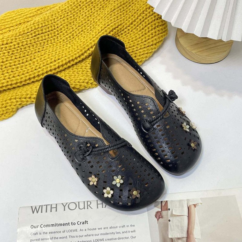 Vintage Flower Hollow Out Round Toe Flats