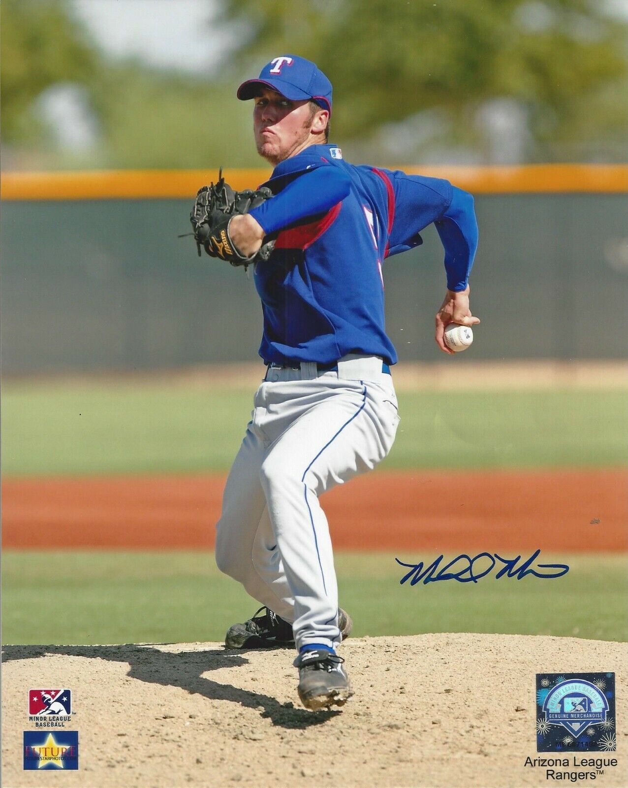 Michael Main Autographed 8x10 Texas Rangers#S1087