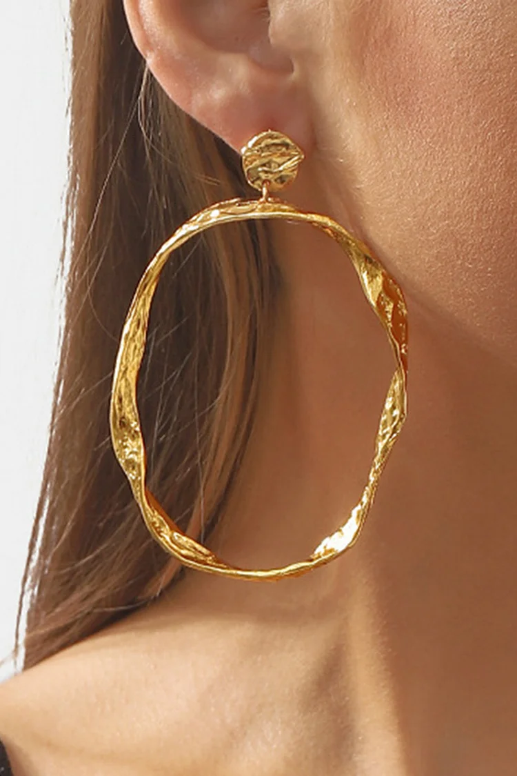 Twisted Irregular Round Shaped Metallic Sheen Alloy Dangle Earrings