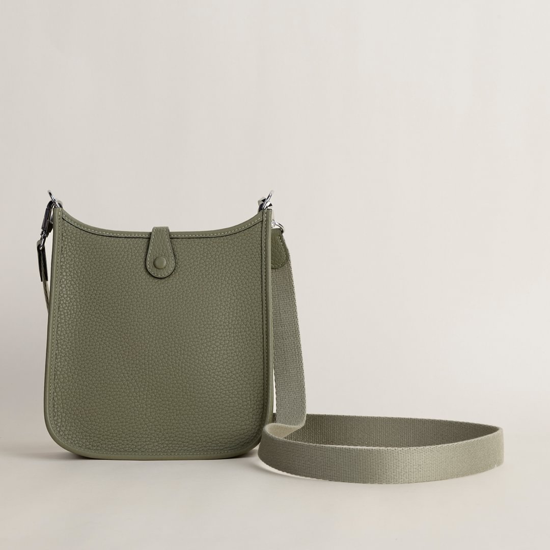 Evelyne mini Clemence Q1 Sauge PHW