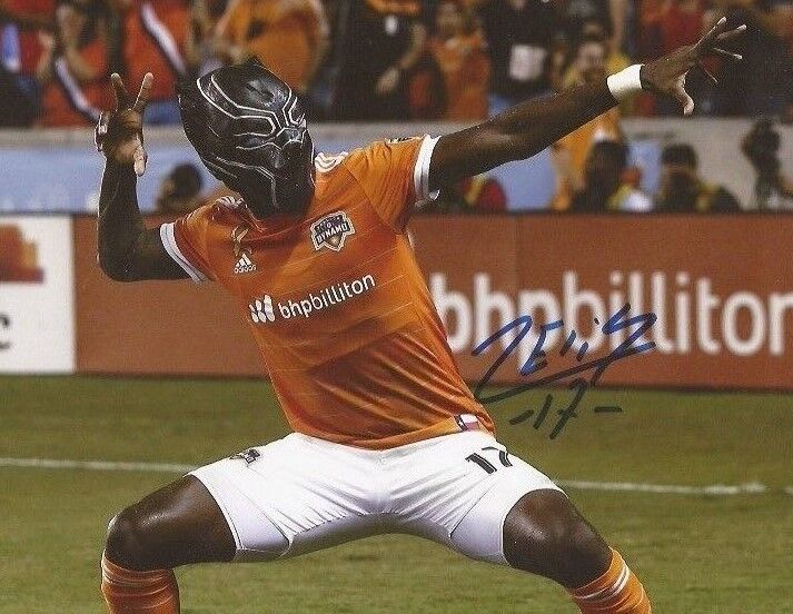 Alberth Elis signed Houston Dynamo 8x10 Photo Poster painting autographed MLS Soccer 3