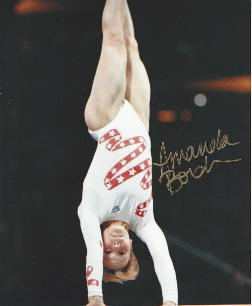 USA Gold Medalist Amanda Borden great autographed  8x10 Photo Poster painting Magnificent Seven