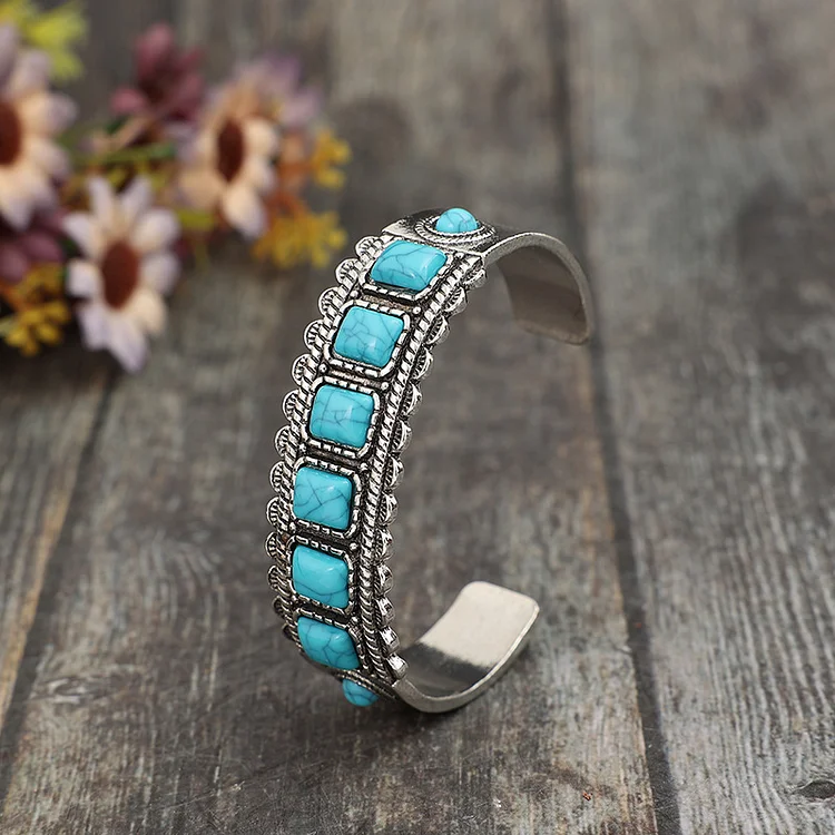 Turquoise lace opening bracelet