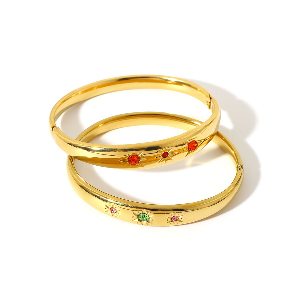 Fashion French Stainless Steel Bracelet Plated With 18K Gold And Inlaid With Zircon Shiny Retro Style Bracelet For Women