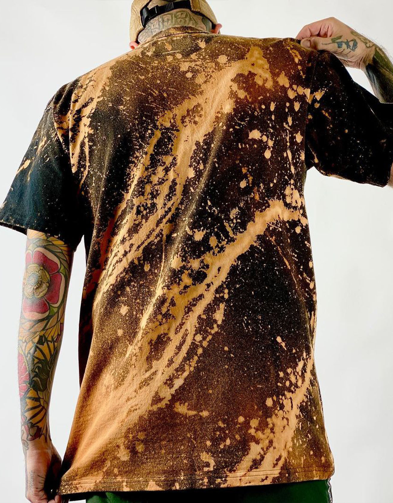 Liquid Death X Glut Shirt / TECHWEAR CLUB / Techwear