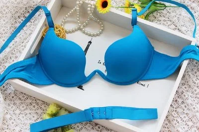 Billionm Hot Sexy Cross Halter-Neck Women 1/2 cup Deep U Bra One-Piece Seamless Solid Underwear Invisible Bra brief sets