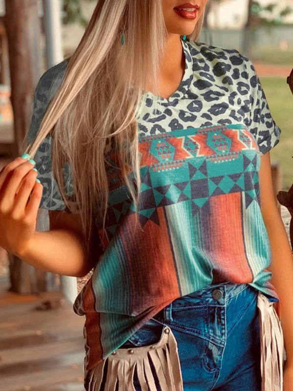 Women Half Sleeve V-neck Solid Color Dress