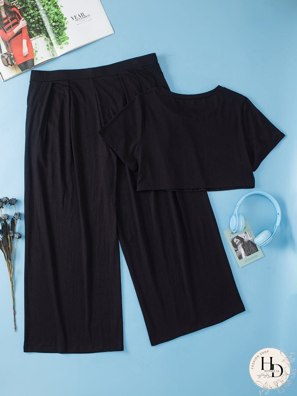 Black Plus Size Crop T-Shirt and Pleated Wide Leg Pants Set