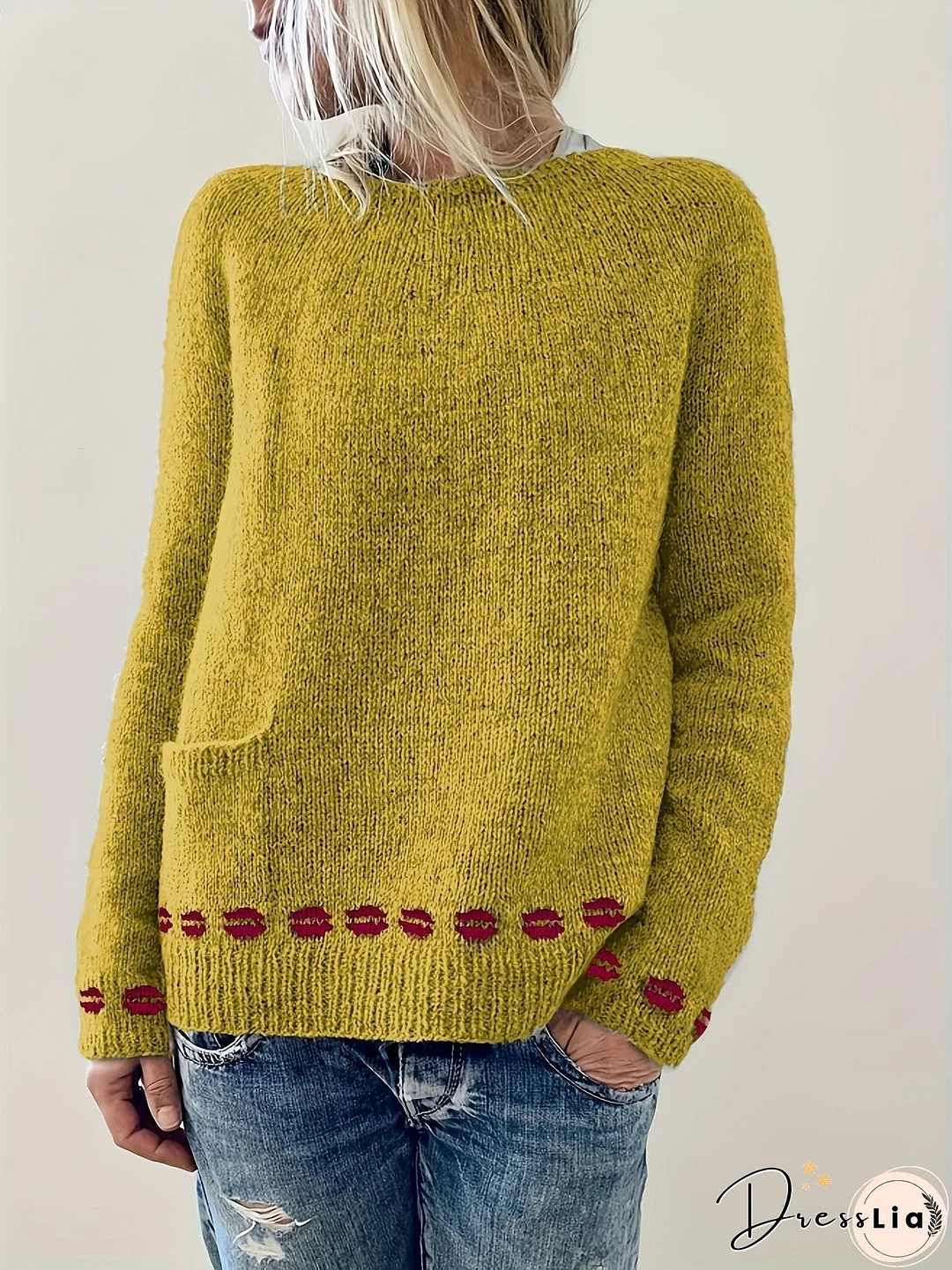 Elegant and Versatile winter garment