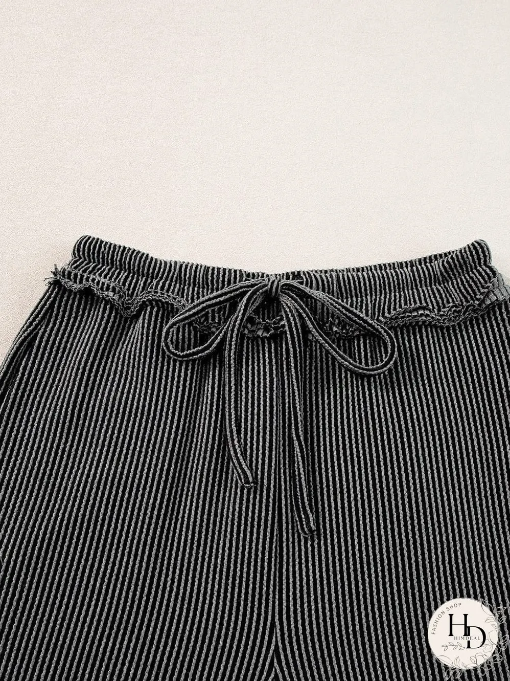 Chic Carbon Grey Ribbed Two-Piece Set with Exposed Seams