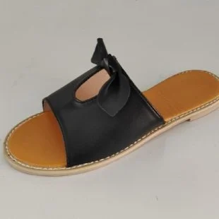 Yyvonne Large Summer Women's Flat-Bottomed Slippers Bow Decorated With Wide Strip Slippers Solid Flat Sandals