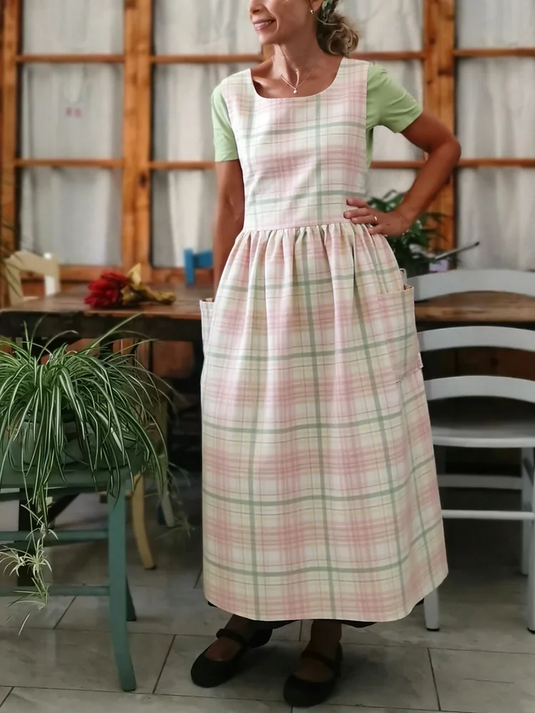 Plaid Print Apron