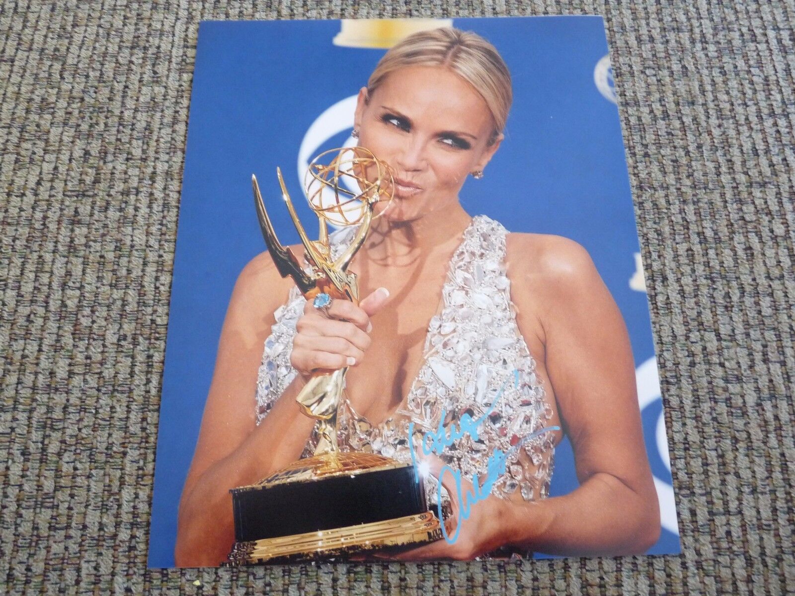 Kristin Chenoweth Signed Autographed 8x10 Photo Poster painting PSA Guaranteed #2