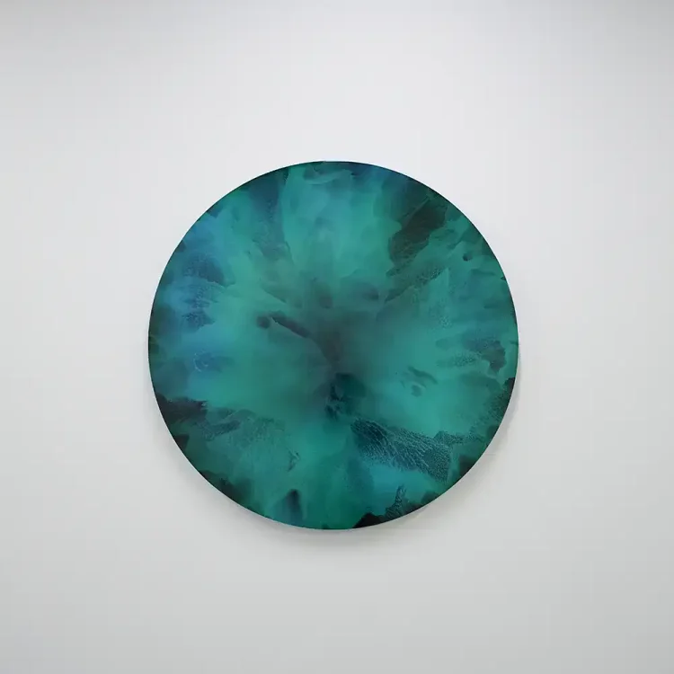 Blue-Green Stainless Steel Wall Sculpture &ndash; Modern Abstract Circular Art for Interiors 