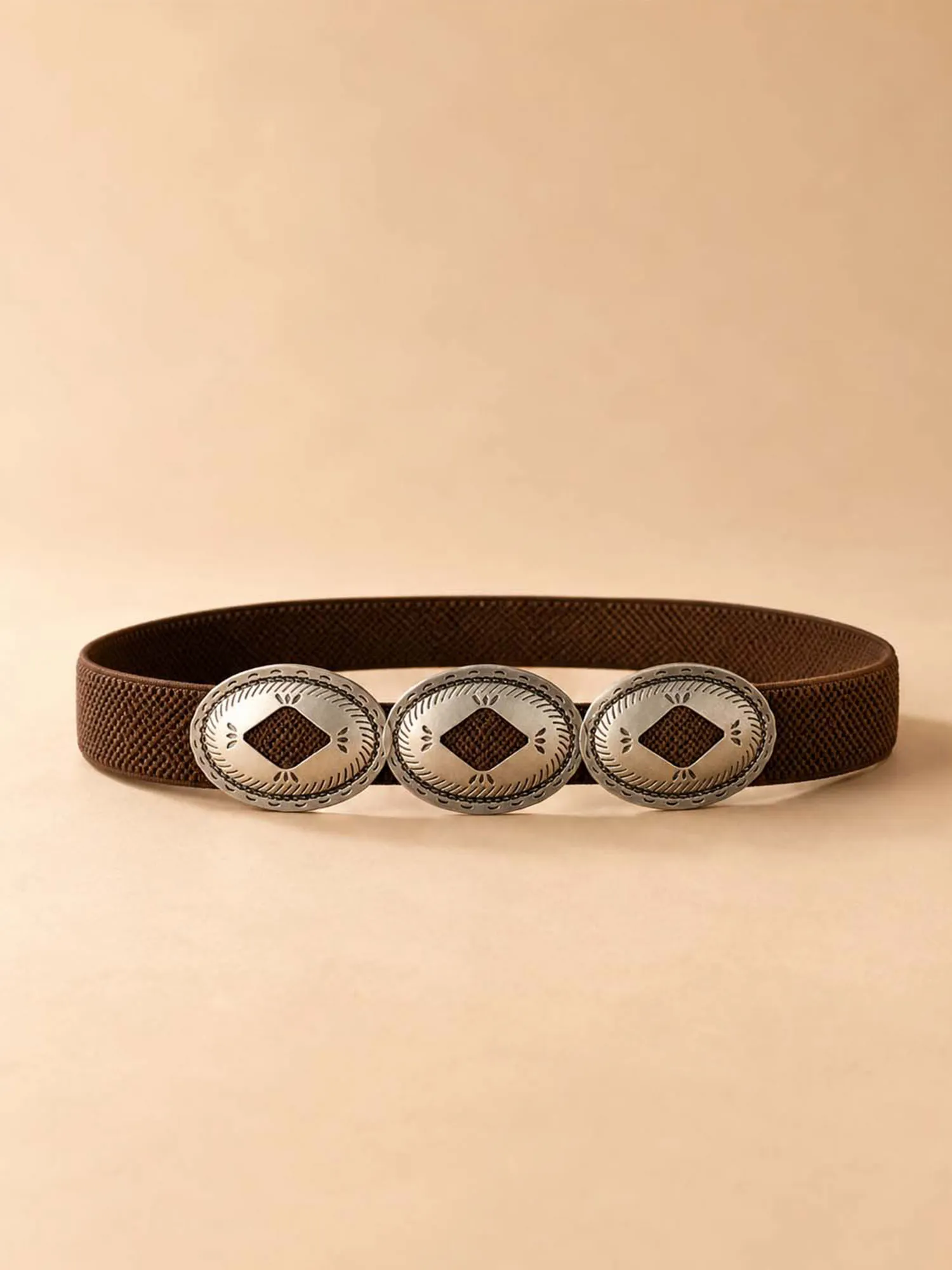 Relaxed Weekend Boho Gatherings &mdash; Effortless Statement Aztec Sunburst Engraved Women's Fashion Belt