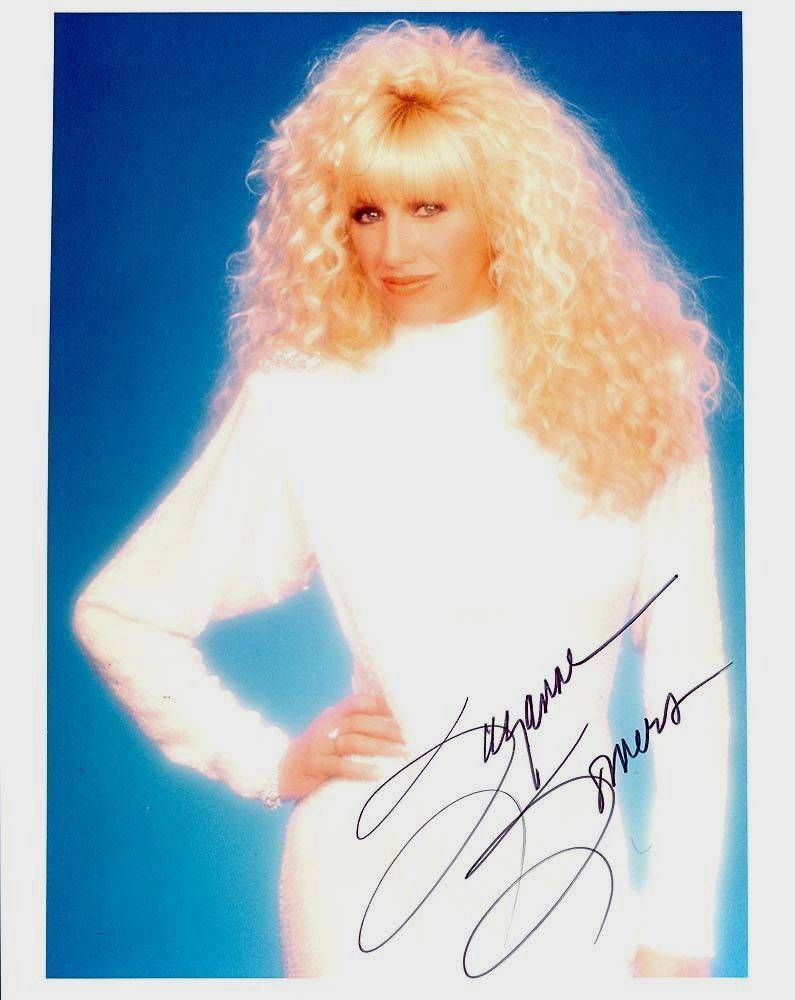 SUZANNE SOMERS ACTRESS, AUTOGRAPHED SIGNED 8X10 ANGEL IN WHITE WITH COA