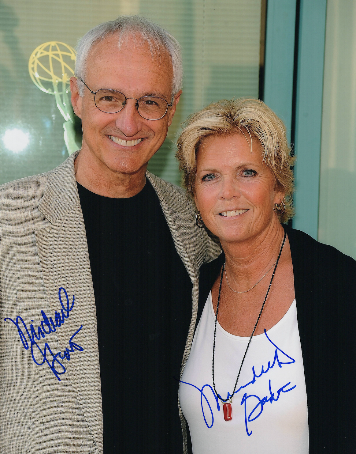 Michael Gross & Meredith Baxter signed autographed 11x14 Photo Poster painting! Authentic! 4285