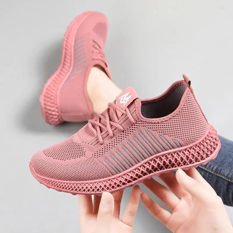 Women sneakers Mesh Breathable sports shoes Lightweight super running shoes Lace-Up soft basketball shoe woman