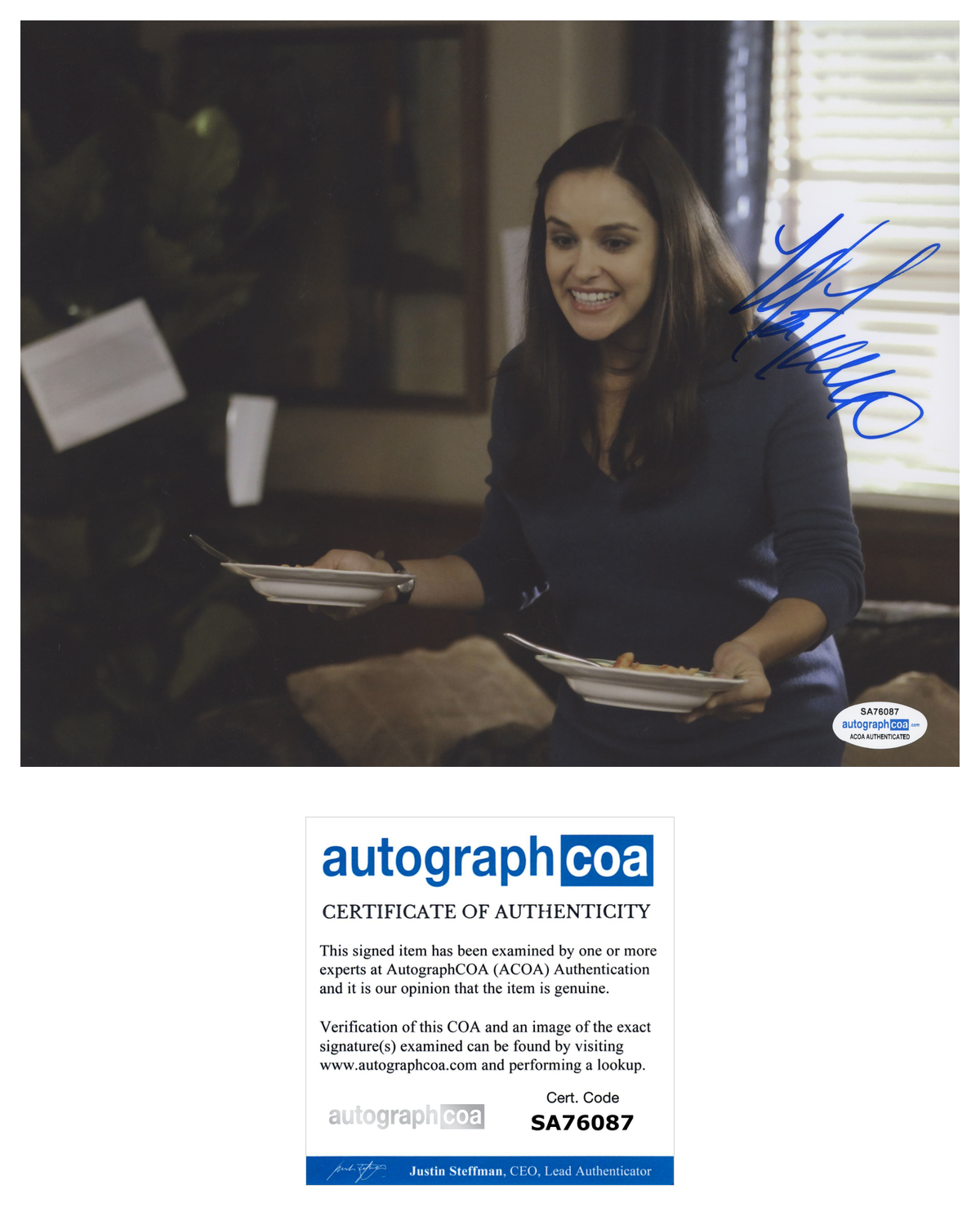 Melissa Fumero Signed Autographed 8x10 Photo Poster painting Brooklyn Nine-Nine Actress ACOA COA