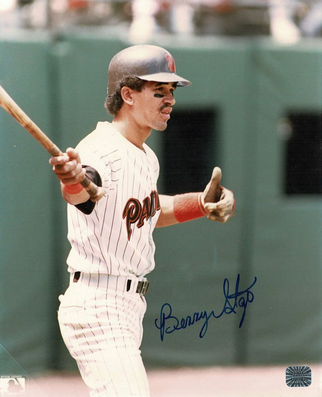 Benito Santiago signed autographed 8x10 Photo Poster painting! AMCo! 10211