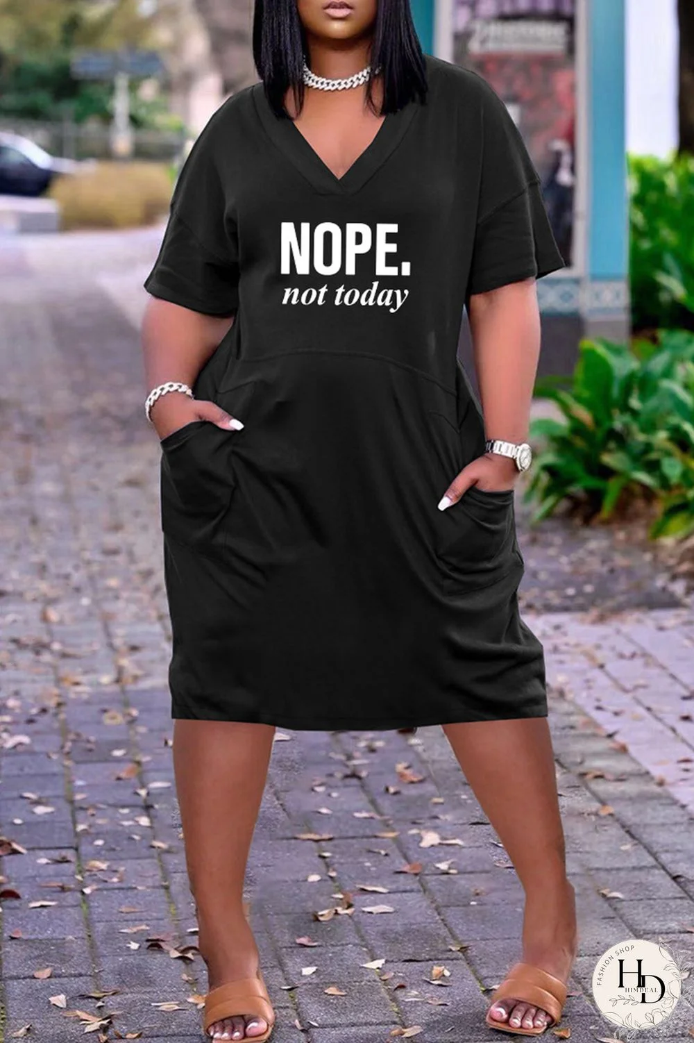 Black Fashion Casual Letter Print Basic V Neck Short Sleeve Dress