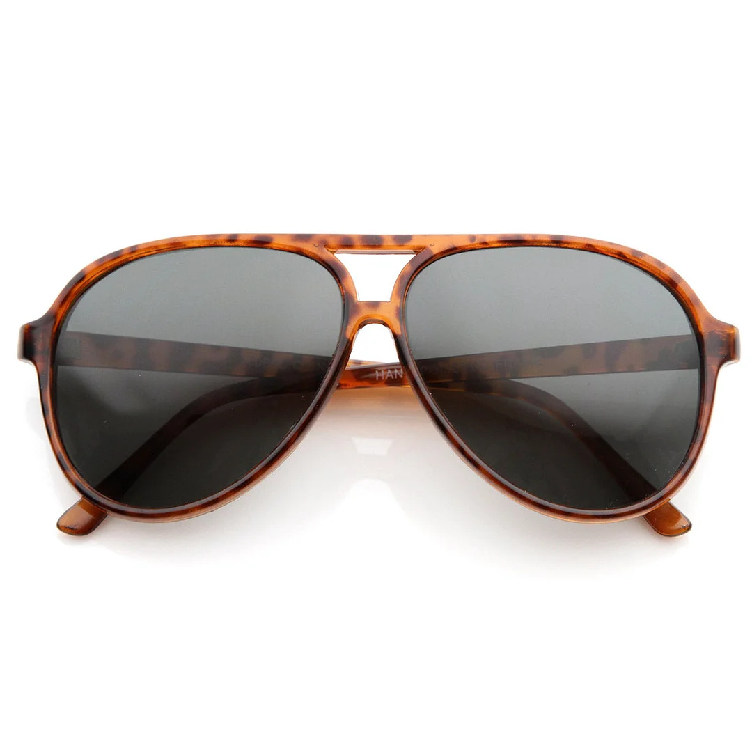 Protective Lens Classic Teardrop Design Plastic Aviator glasses