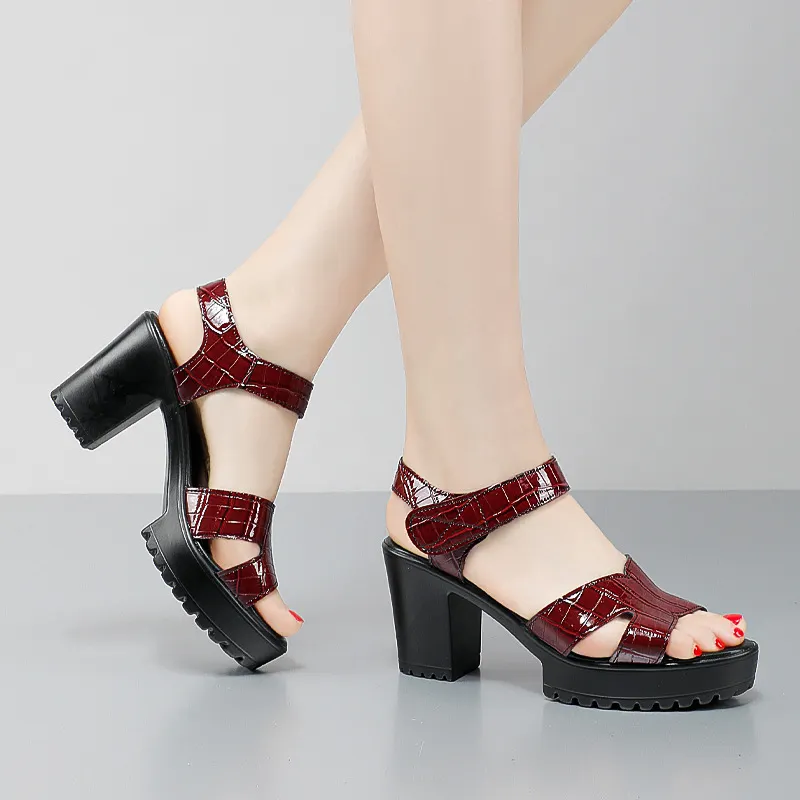 Breakj Breakj Leather High Heel Waterproof Sandals Women Fashion Crocodile Pattern Walking Shoes Summer Coarse Heel Magic Sticky H Women's Shoes