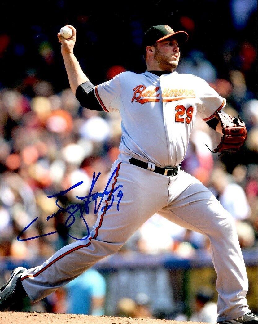 Signed 8x10 TOMMY HUNTER Baltimore Orioles Photo Poster painting- COA