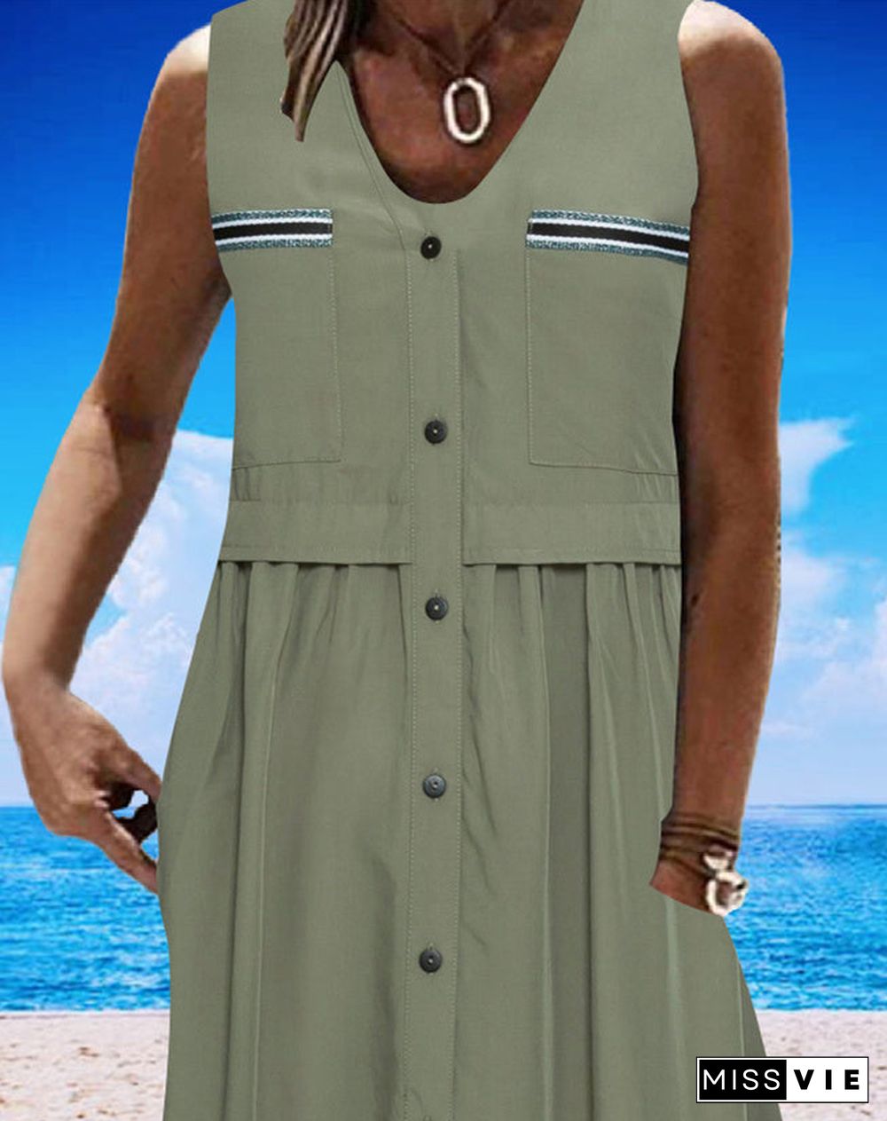 Women's Green Sleeveless V-neck Buttons Midi Dress