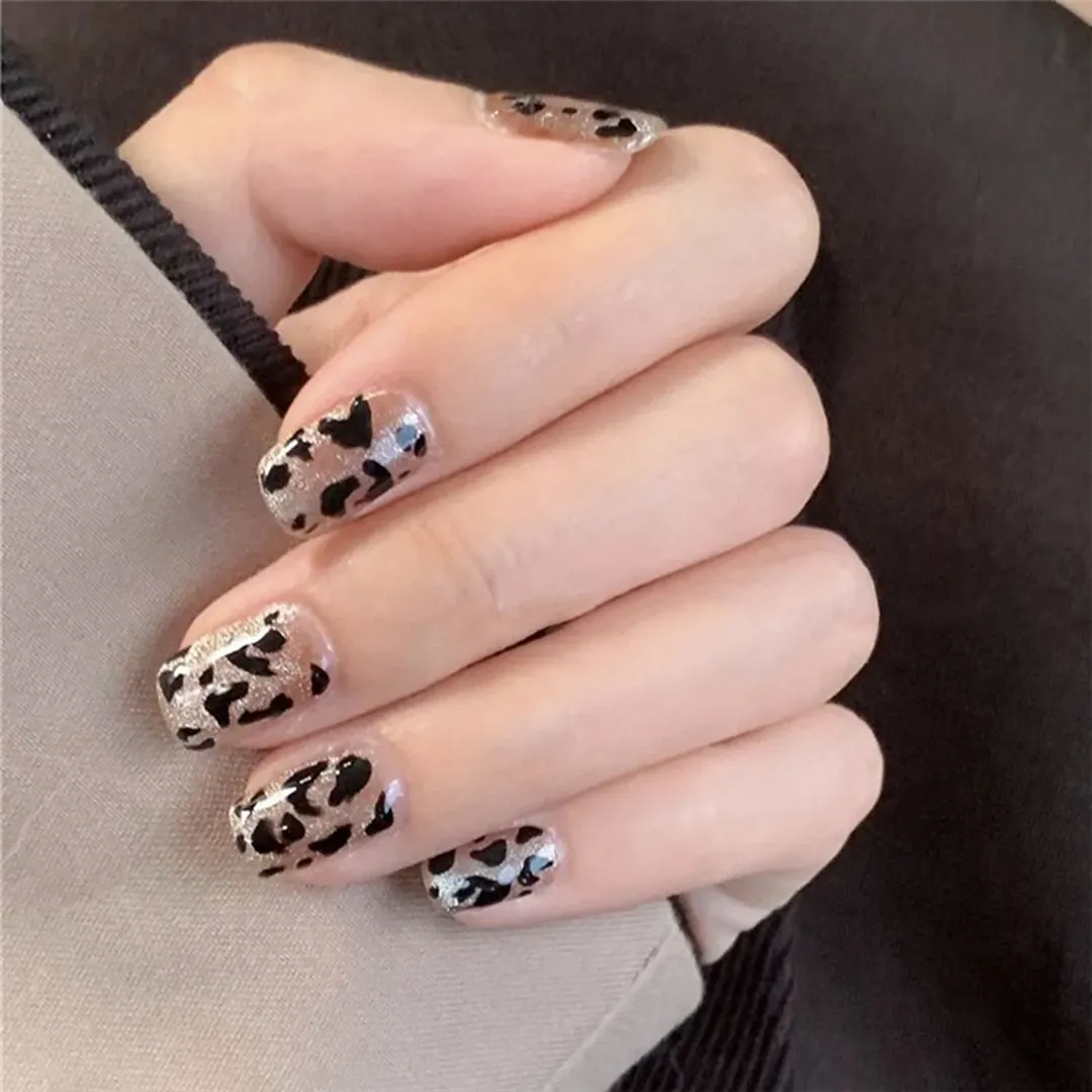 24Pcs/Set Cat Eye Phototherapy Nail Patch Wearable Fake Nail Short False Nail Wedding For Winter Autumn Wearable Full Cover-Nail Inspo