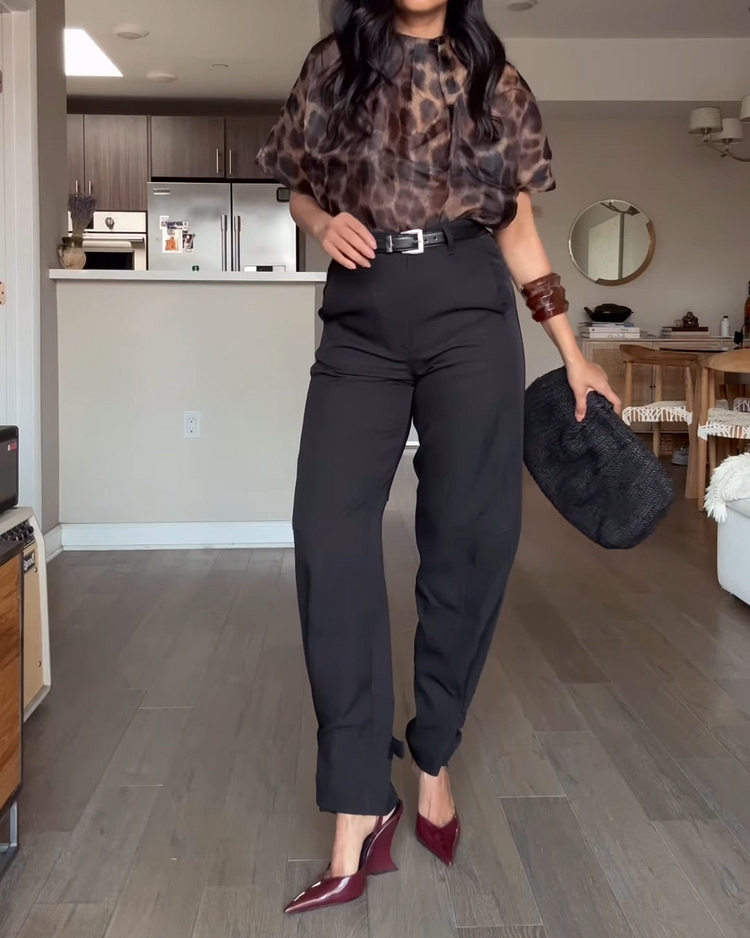 Round Neck Leopard Print Top and Pants Two-piece Set Without Belt