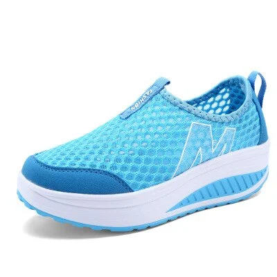 Women Casual Sneakers Comfortable Sport Fashion Height Increasing Shoes for Woman 2021 Breathable Air Mesh Swing Wedges Sneakers