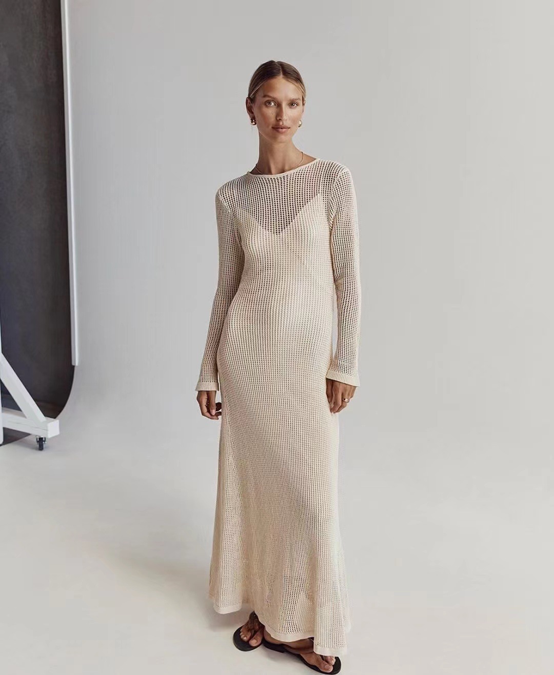 Ootddress White Crochet Hollow Out Midi Dress For Women Long Sleeve Casual Dress Beach Holiday See-Through Summer Dress Cover-Up