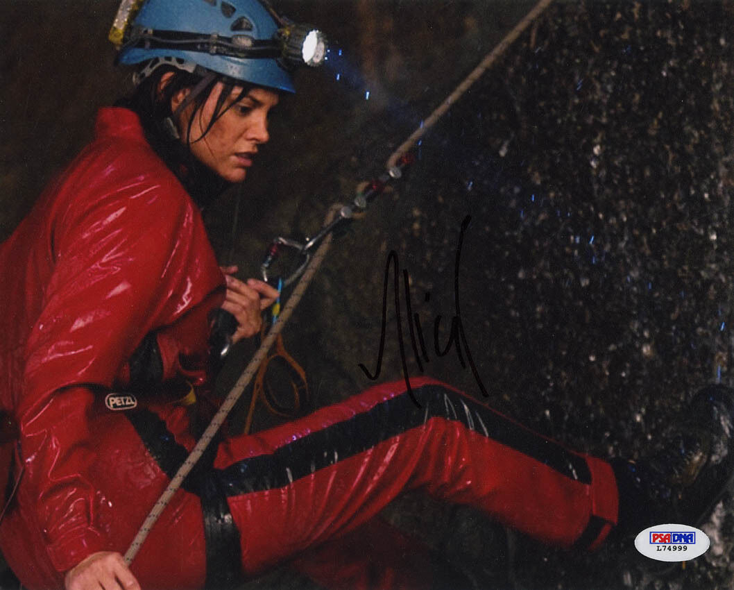 Alice Parkinson SIGNED 8x10 Photo Poster painting X-Men Orgins Sanctum PSA/DNA AUTOGRAPHED