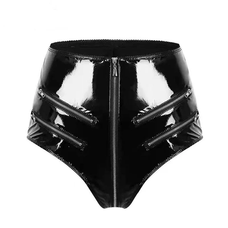Outlaw Says Who Shorts