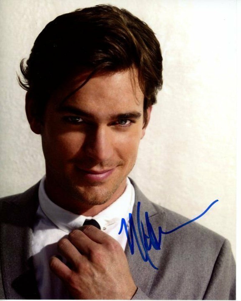 Matt bomer signed autographed white collar neal caffrey Photo Poster painting