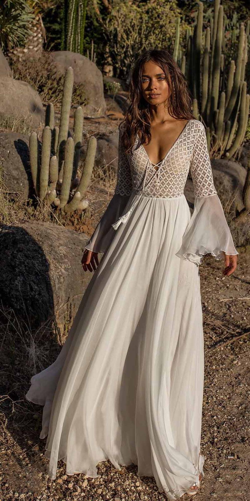 Fitshinling Backless lace long dress autumn 2020 v neck sexy hot bohemian maxi dresses for women flare sleeve white pareos sale