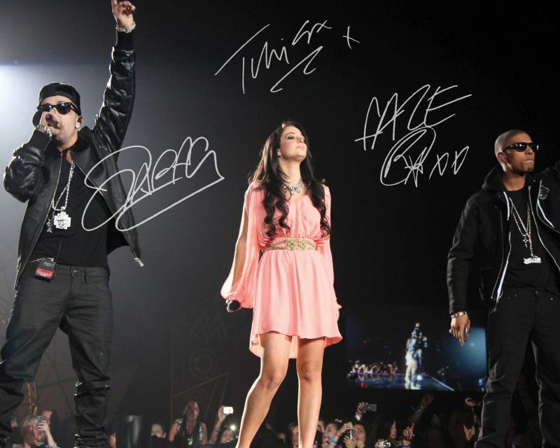 N-Dubz Autograph Signed Photo Poster painting Print