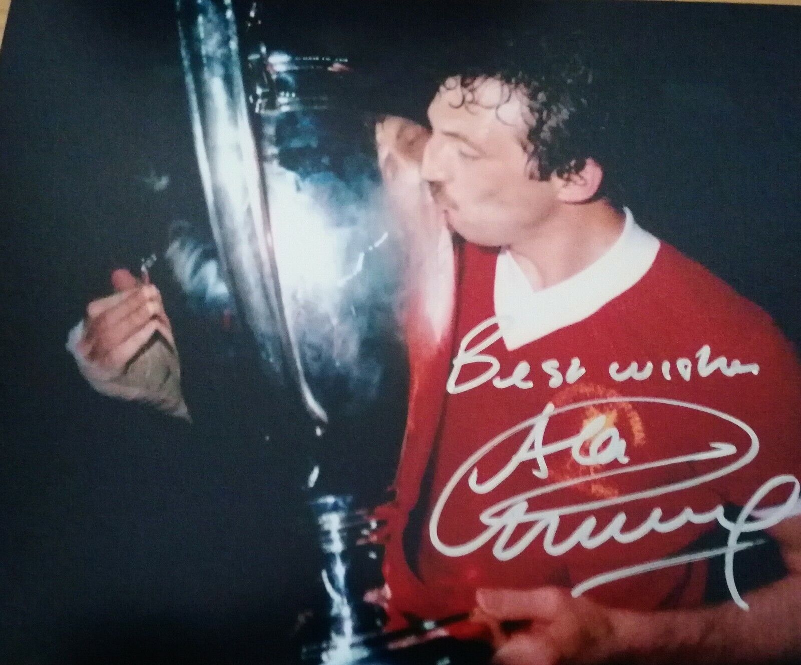 Alan Kennedy signed Colour 10 x 8 Liverpool Autographed Photo Poster painting from 1981