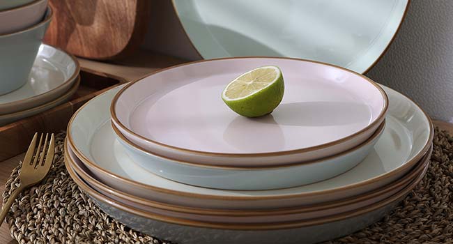 dinnerware set