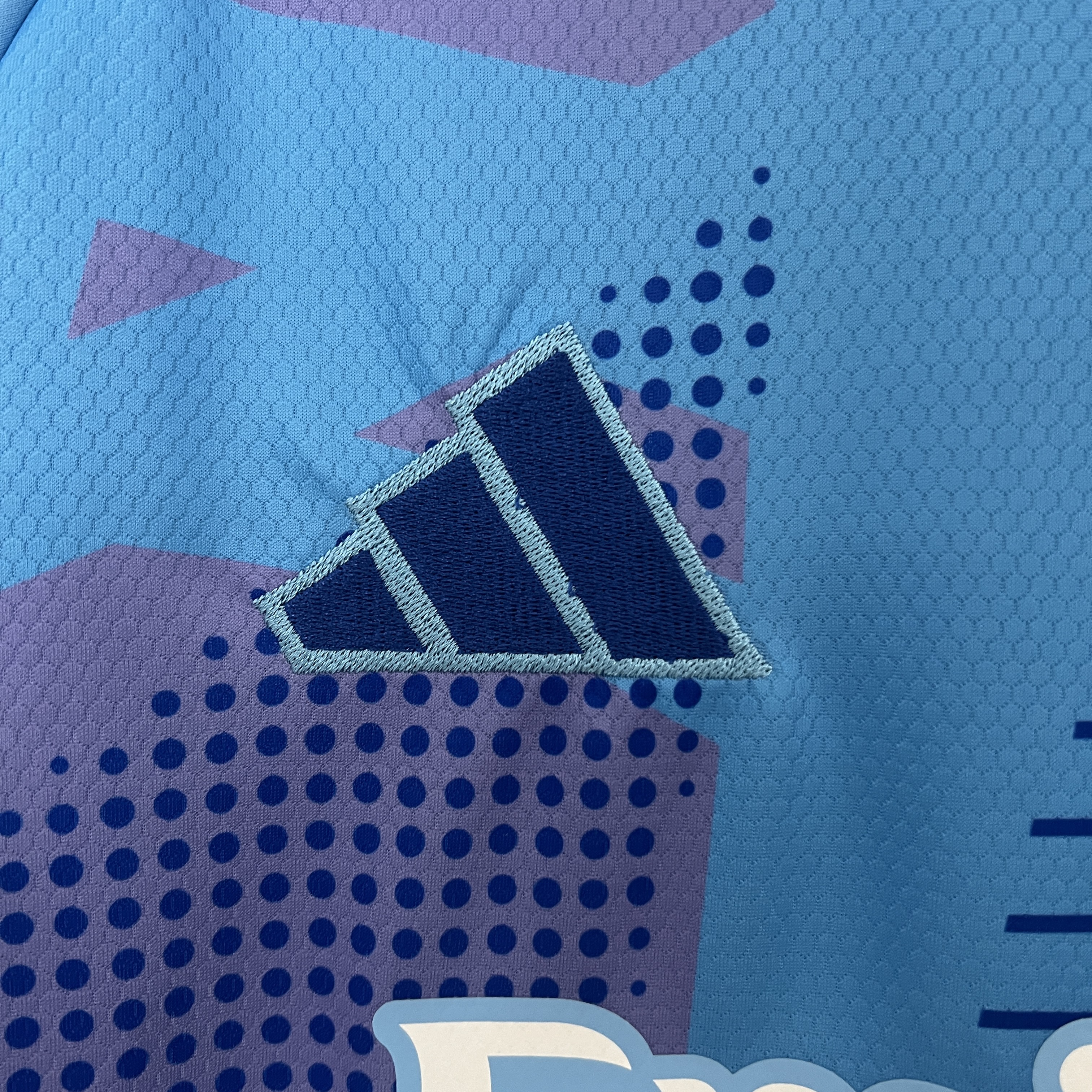 24/25 Real Madrid Goalkeeper Blue Football Shirt Thai quality