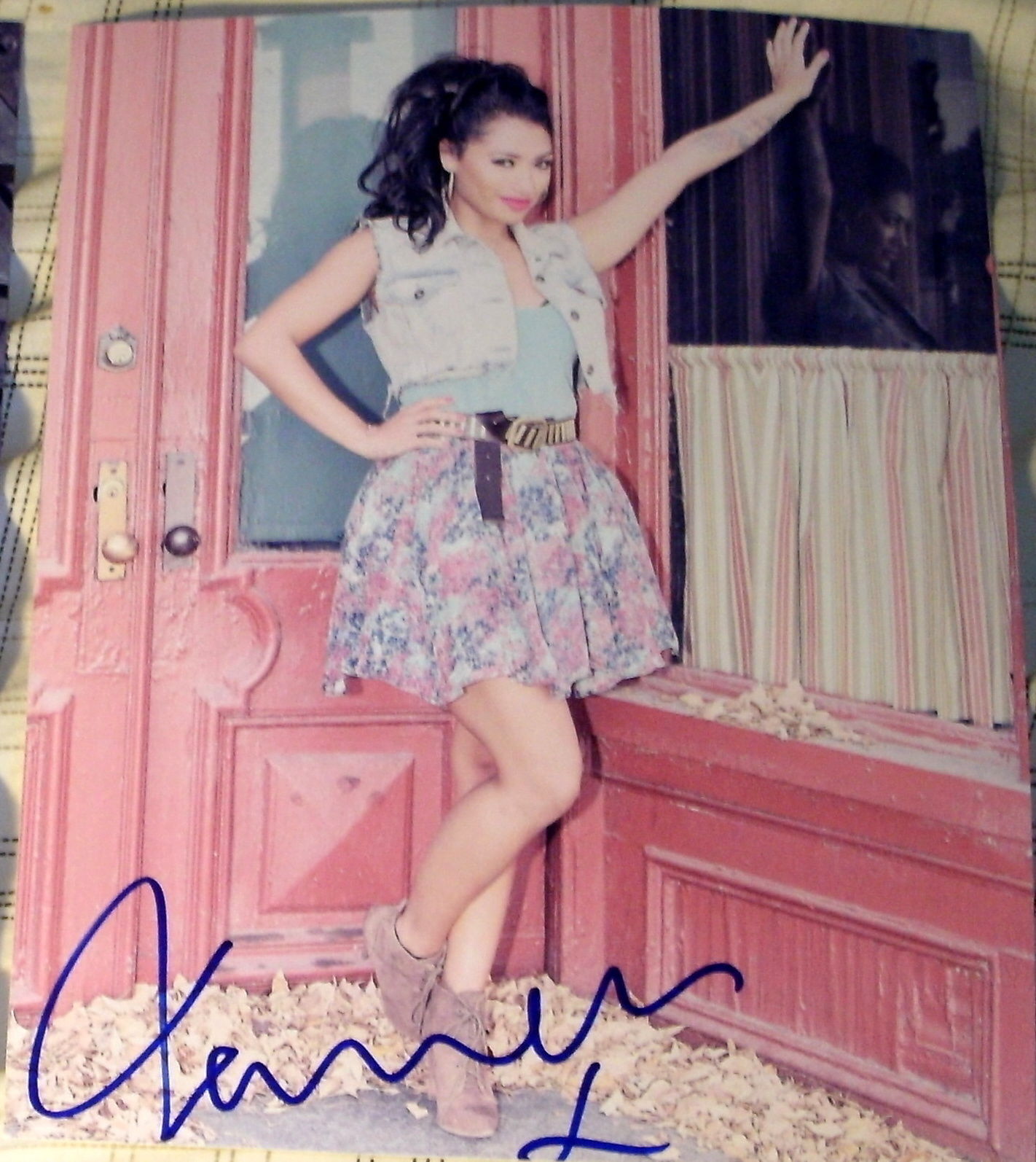 VANESSA WHITE SIGNED AUTOGRAPH THE SATURDAYS