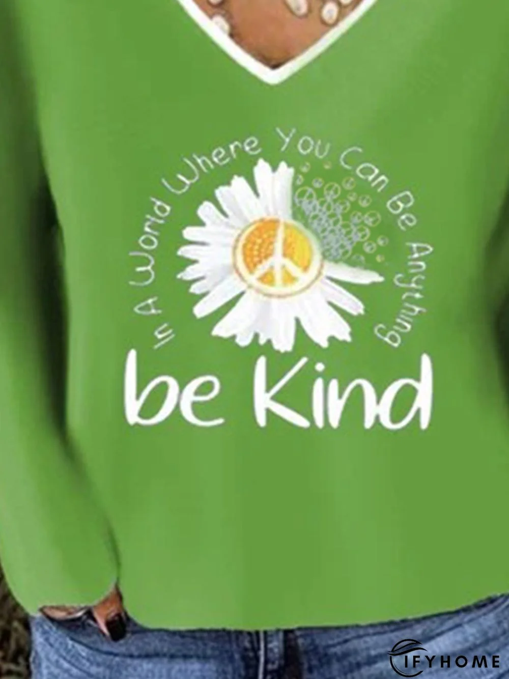 Vintage Be Kind Daisy Printed V Neck Long Sleeves Plus Size Casual Tops | IFYHOME