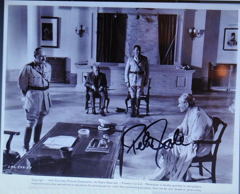 PETER OTOOLE SIGNED Photo Poster painting Goodbye, Mr. Chips wcoa