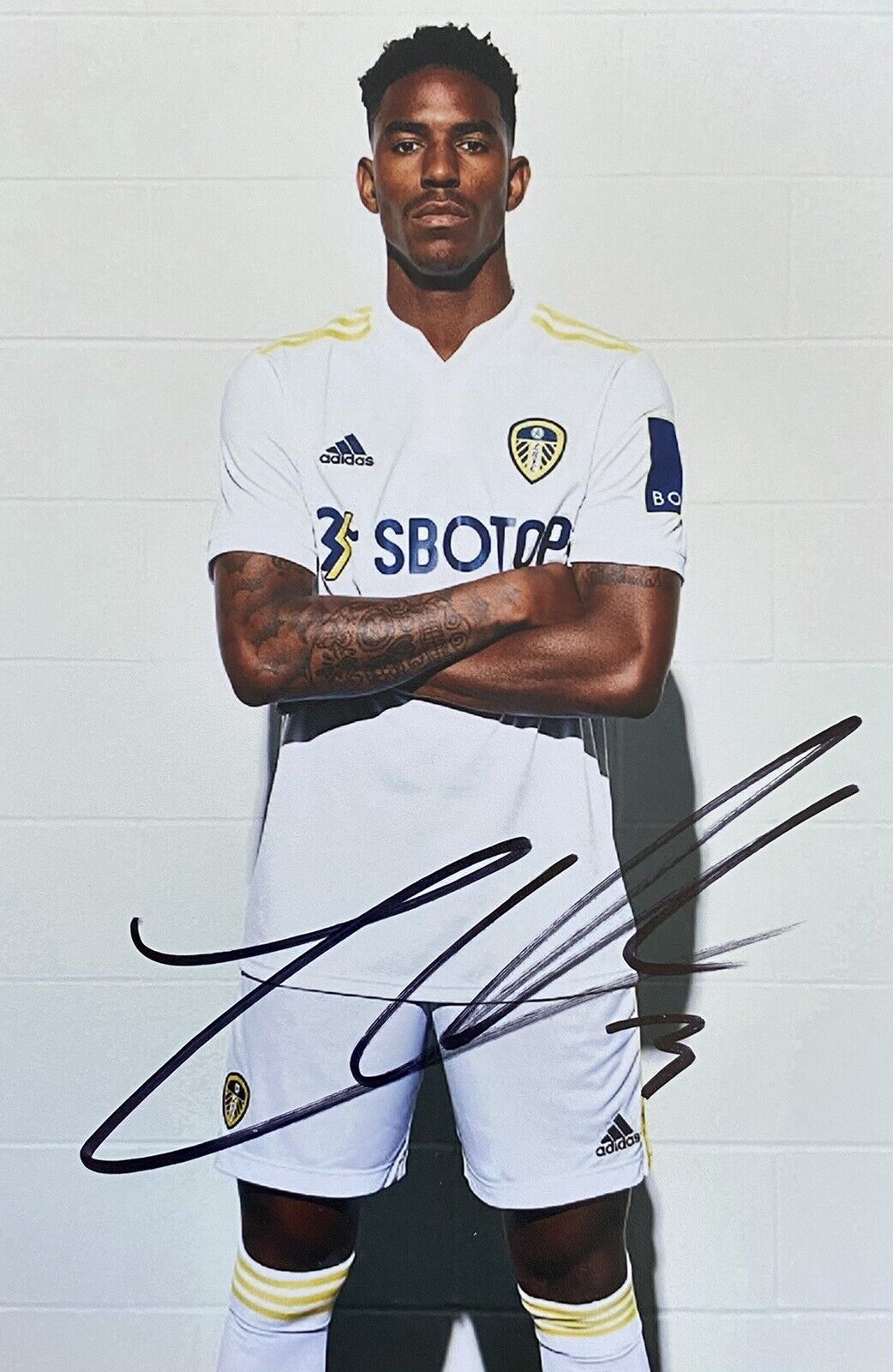 Junior Firpo Genuine Hand Signed Leeds United 6X4 Photo Poster painting