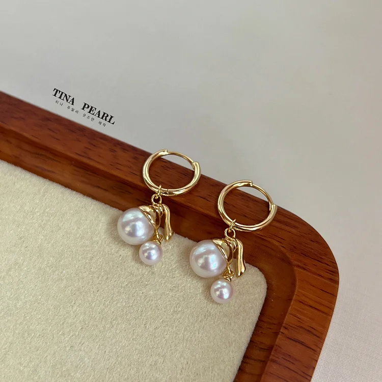 TINA Jewelry Creative Pearl collection Girl with pearl earrings 